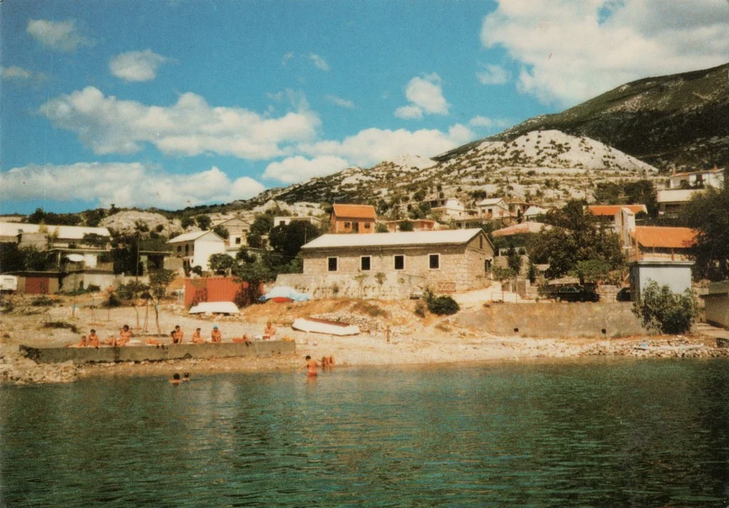 Cesarica – parish house and beach with bathers